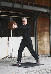 WoodChopperLunge1.jpg